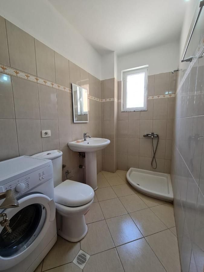 Meltin Apartments Sarande Exterior photo