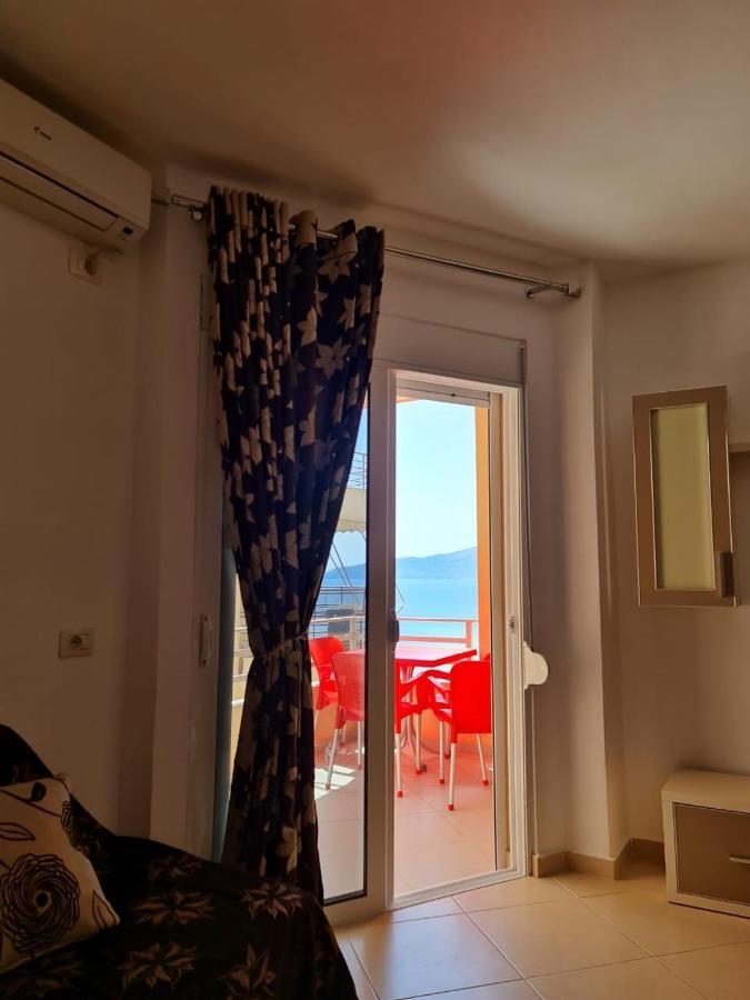 Meltin Apartments Sarande Exterior photo
